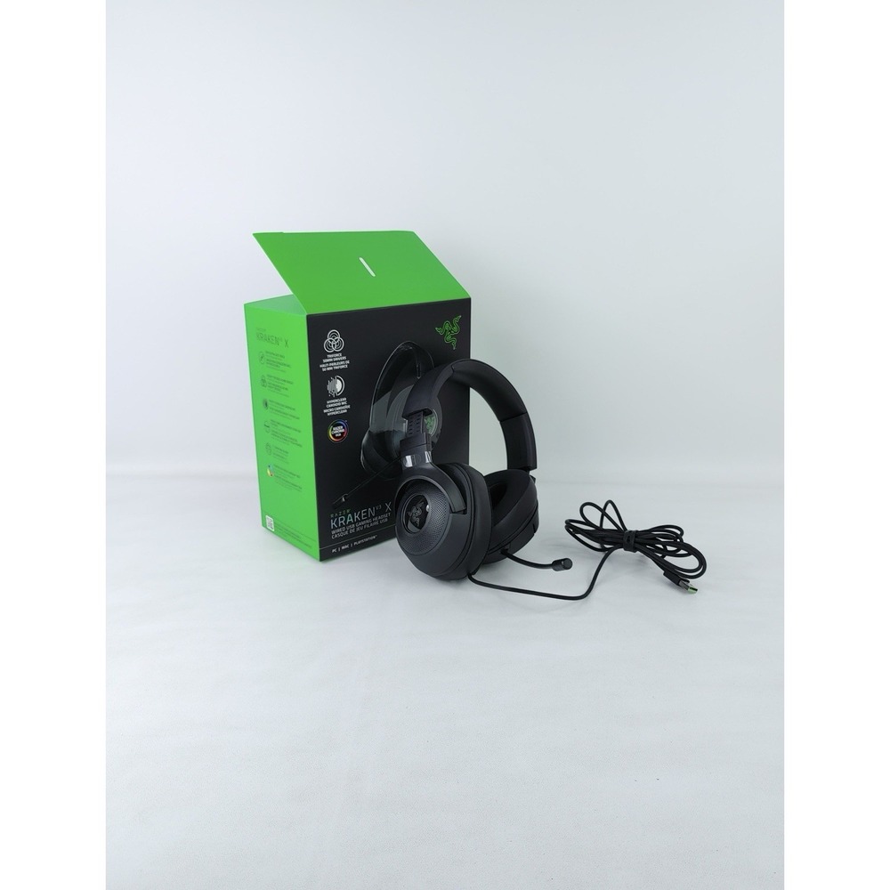 Razer Kraken Wired USB Gaming Headset: Lightweight Build black With Box